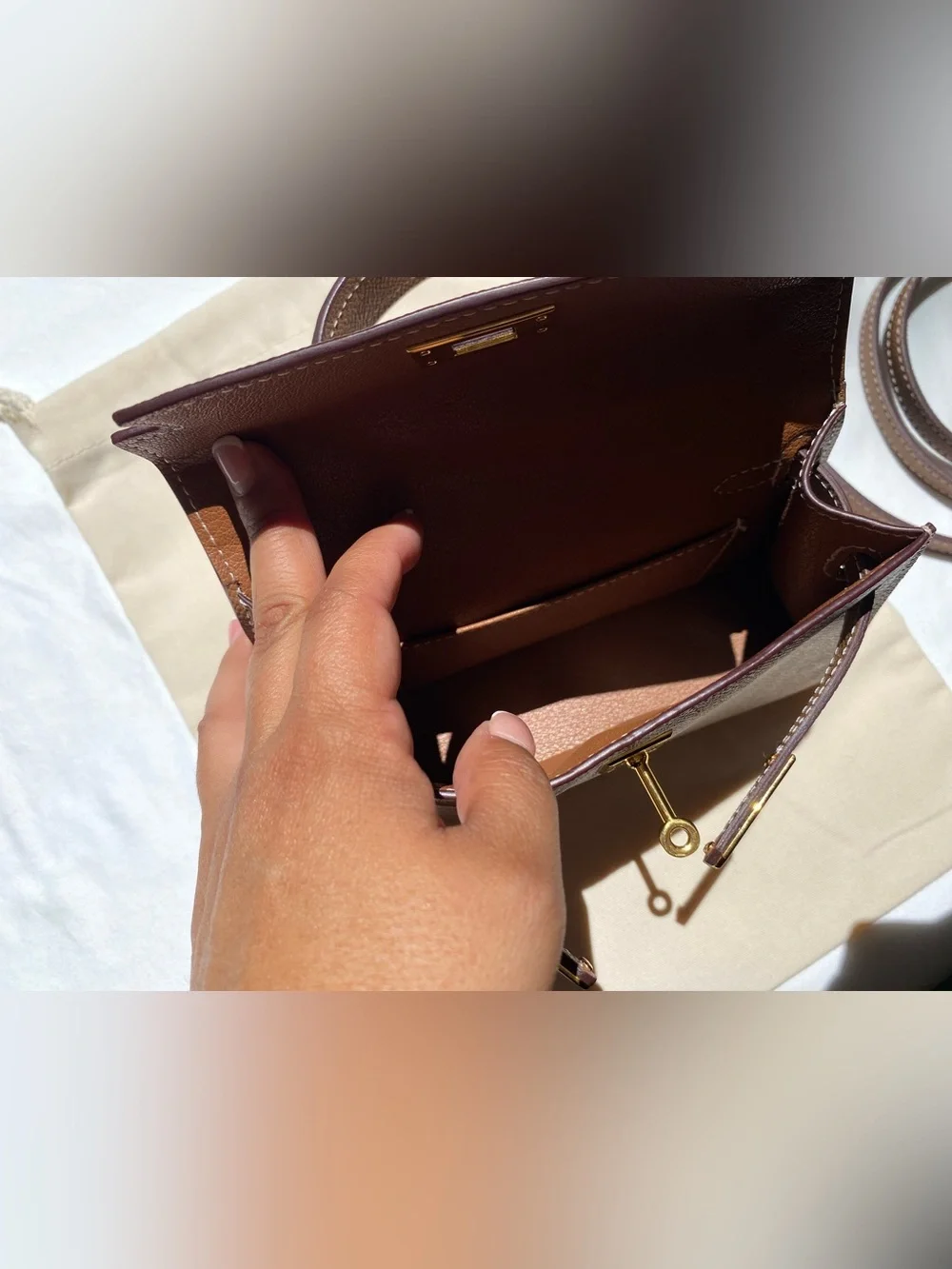 Lily & Bean Top-Handle Leather Tan Bag Kelly Style